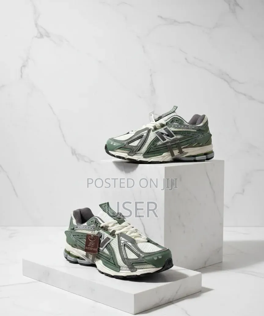 New Balance 1906