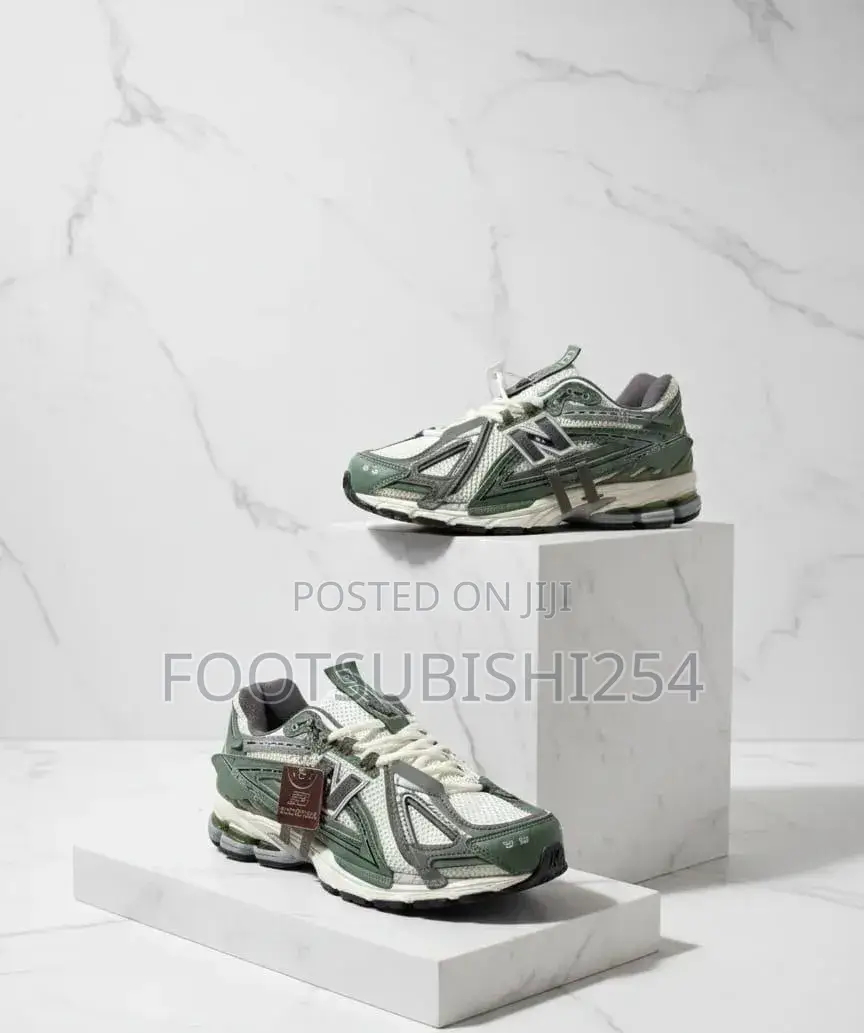 New Balance 1906