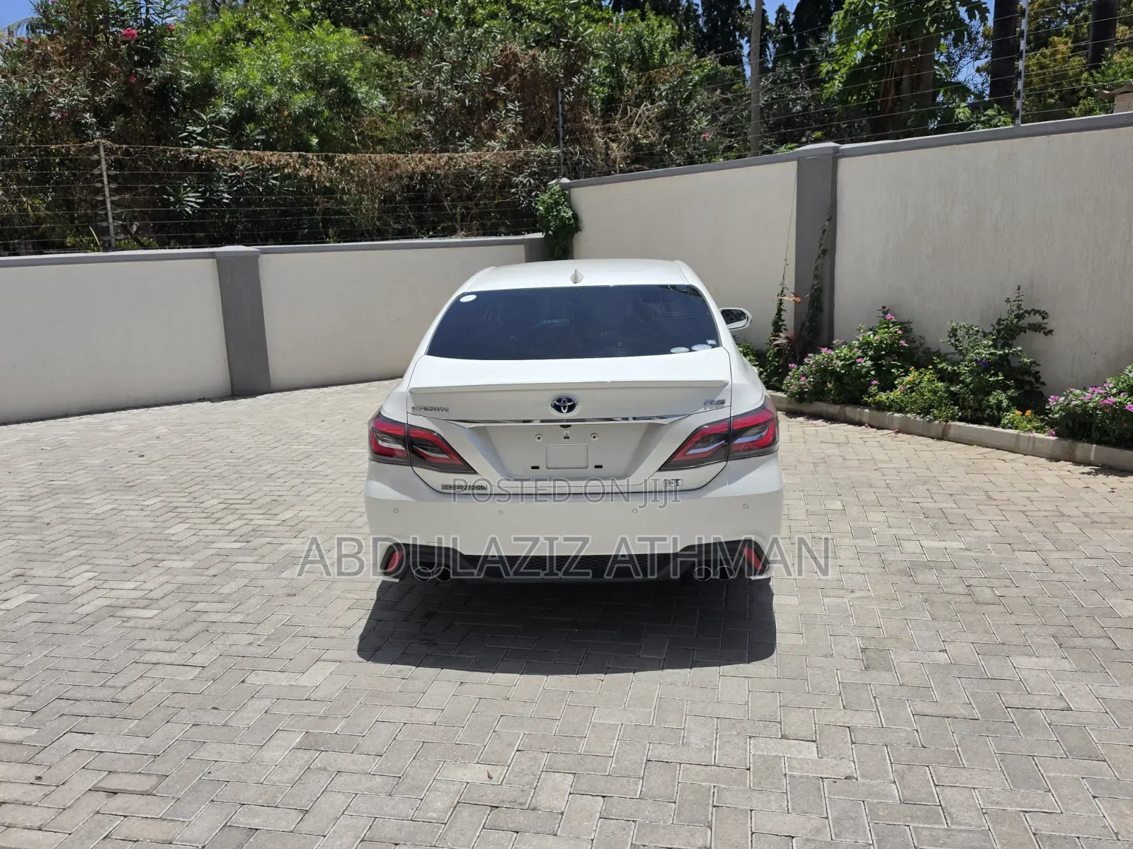 Toyota Crown 2019 White