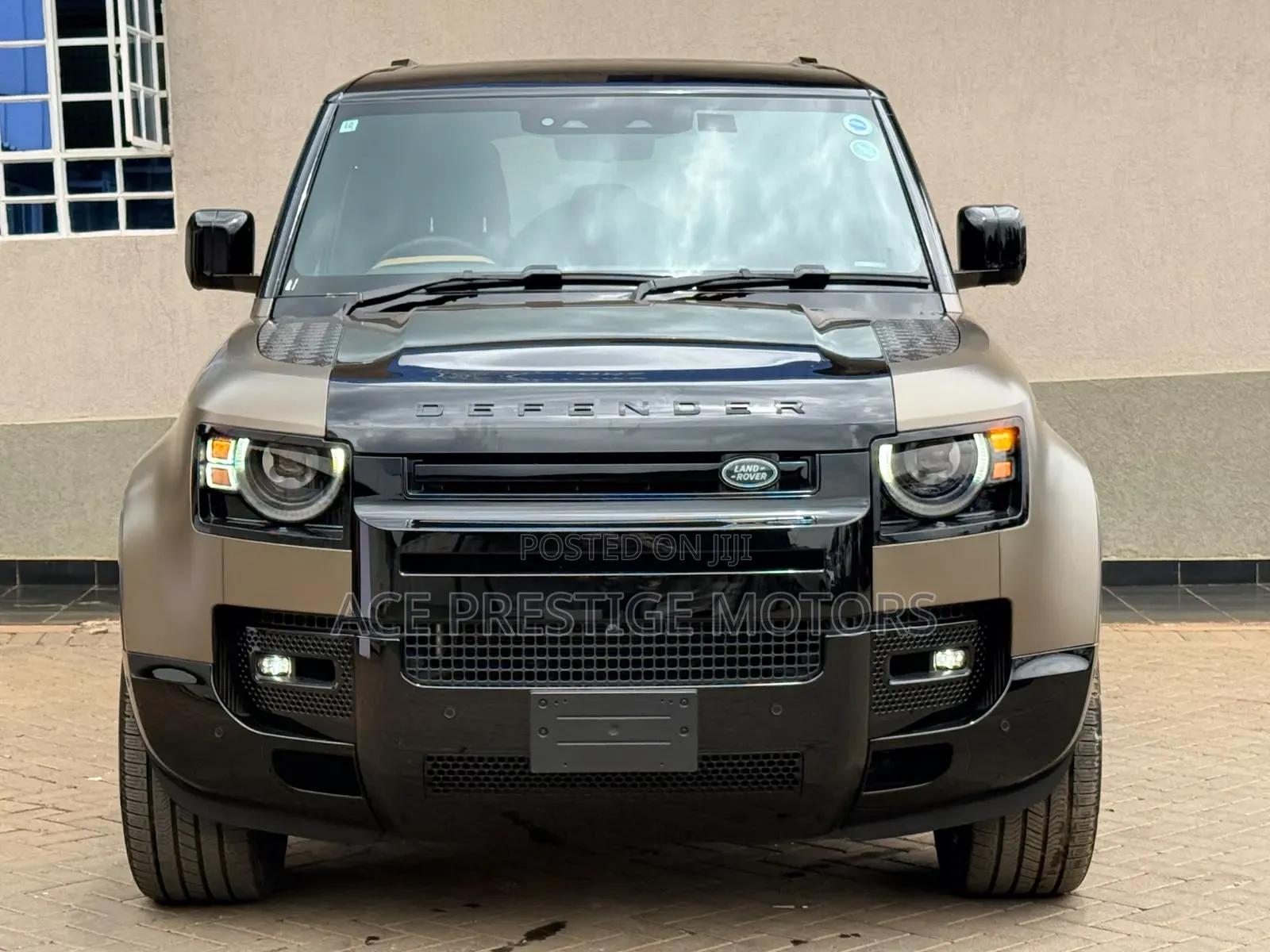 Land Rover Defender 2022 Gold