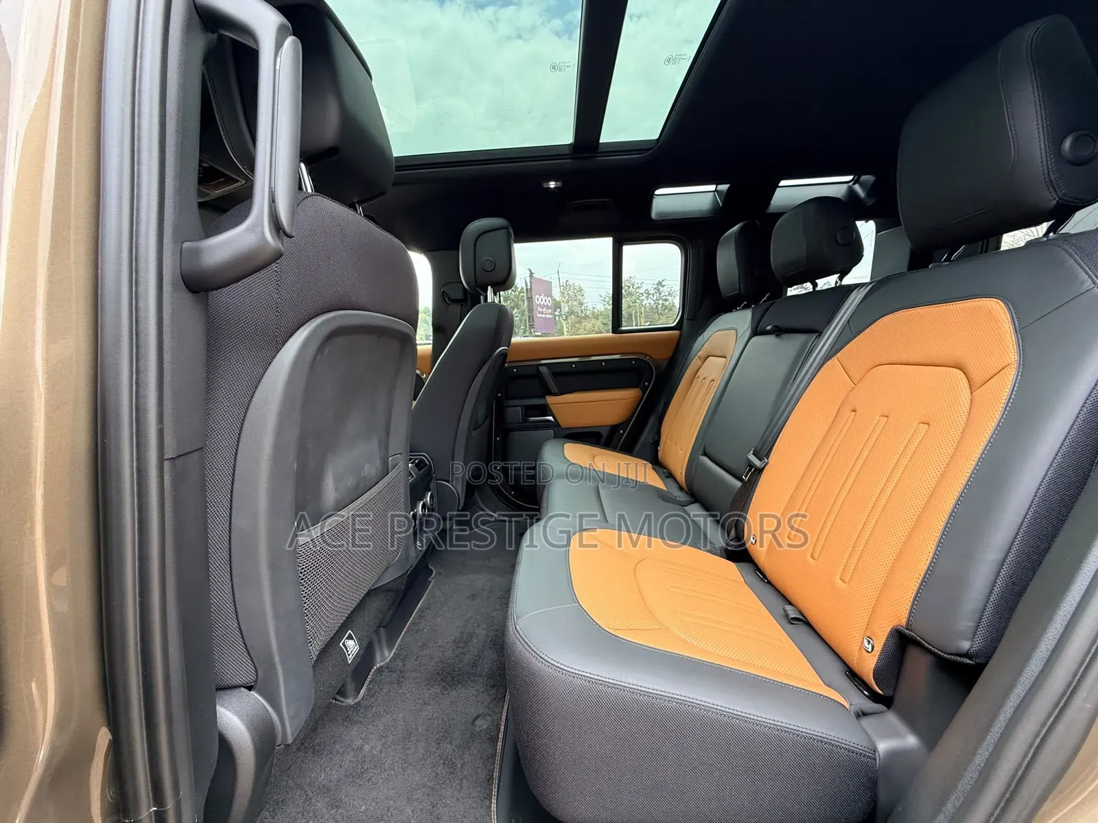 Land Rover Defender 2022 Gold