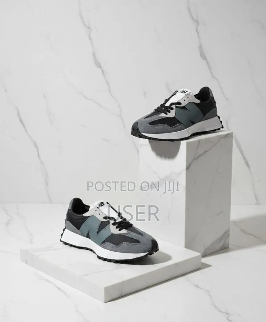 New Balance 327