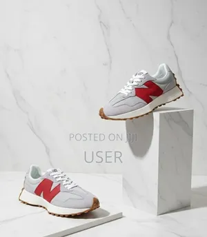 New Balance 327