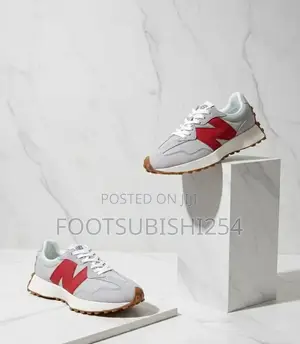 New Balance 327