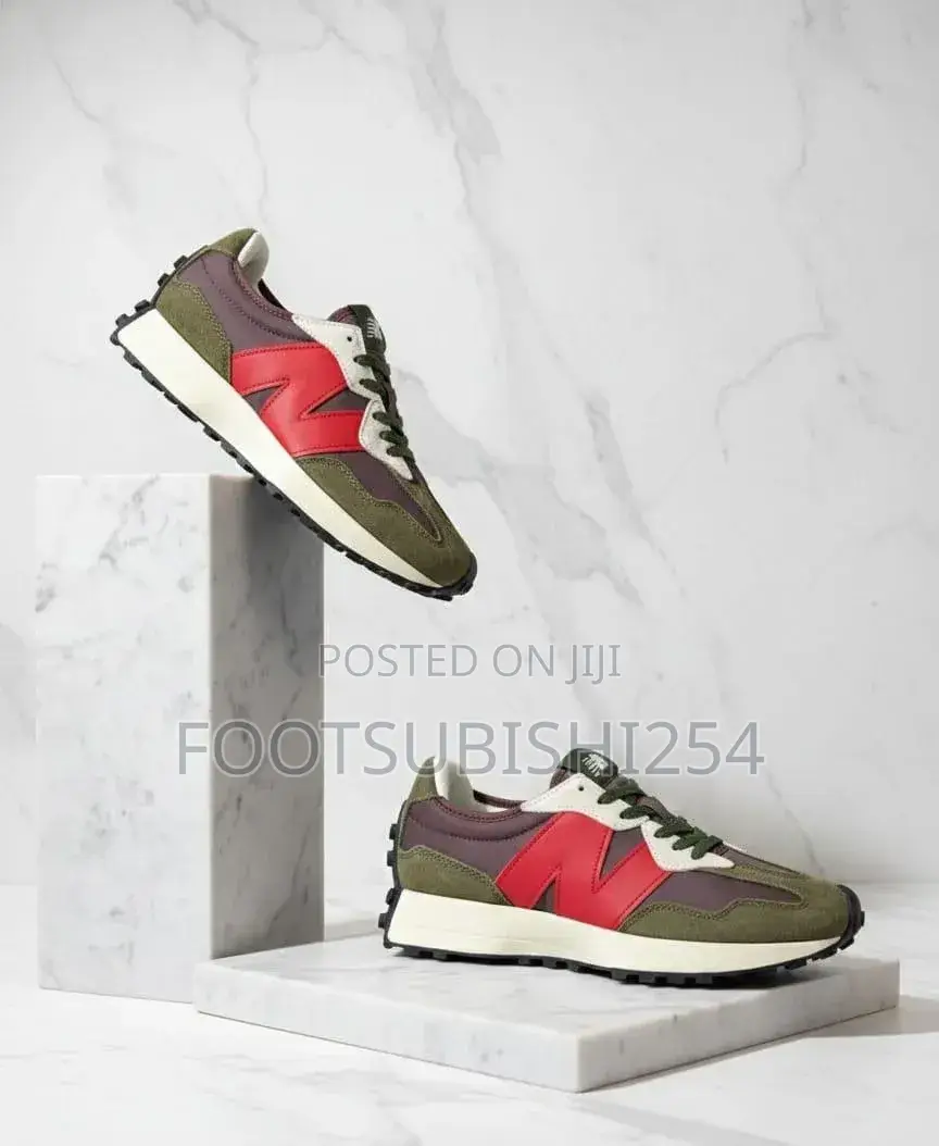 New Balance 327