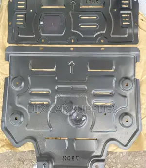 A6L A6 A7 Engine Cover Plate for Audi