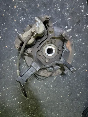 Nissan X-Trail T31 Wheel Hub