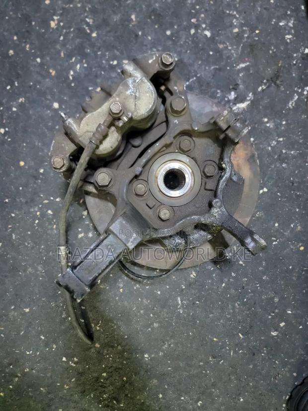 Nissan X-Trail T31 Wheel Hub