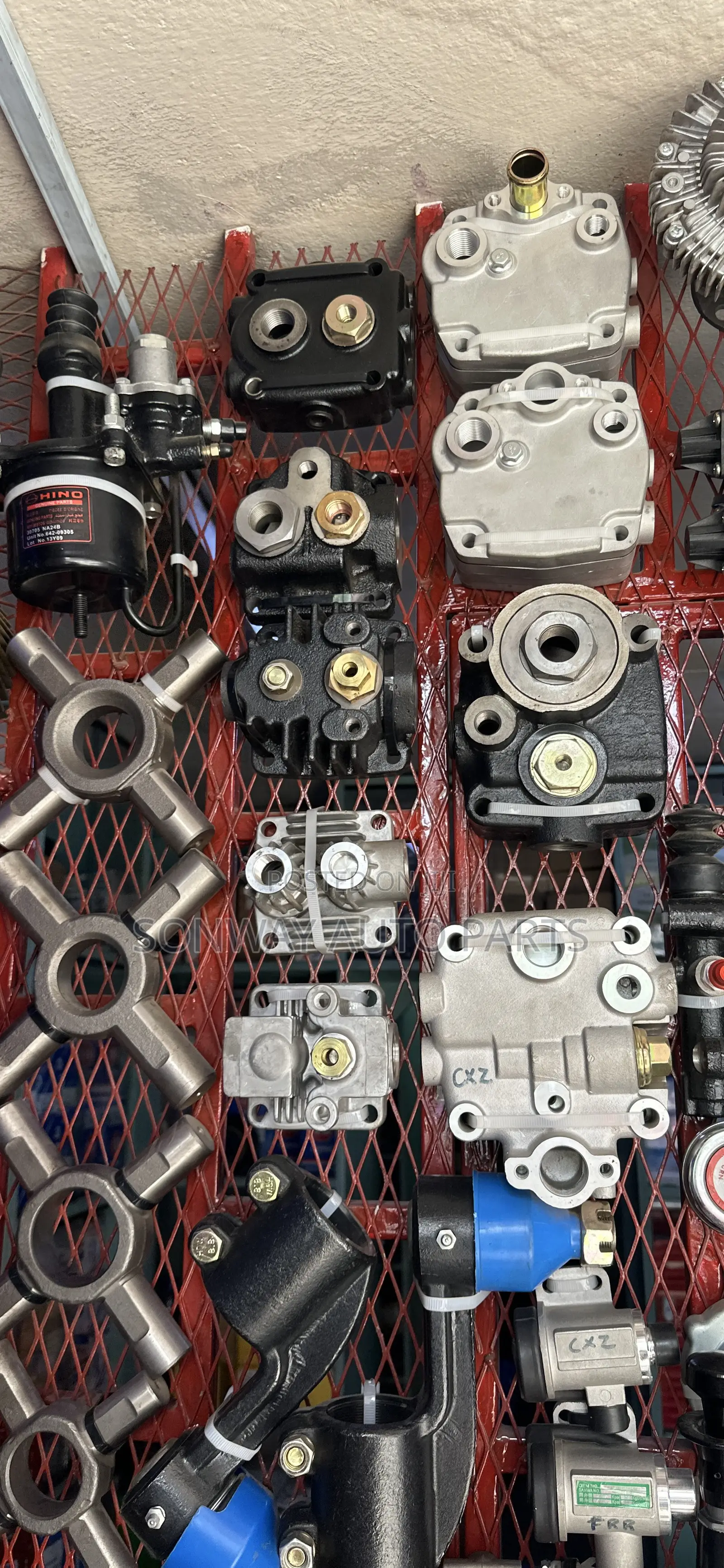 Compressor Head