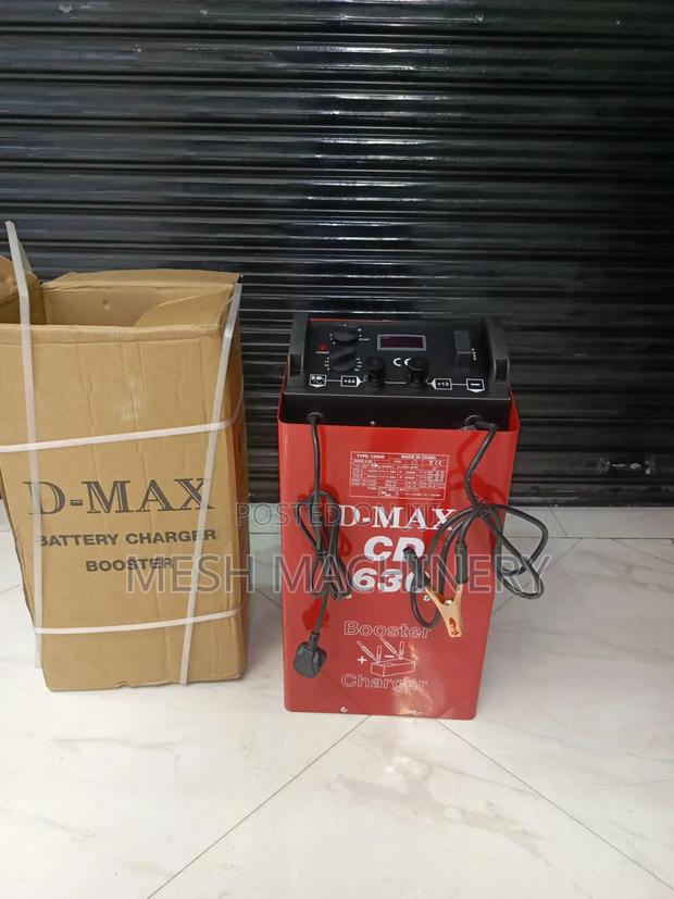 D-Max CD-630 Battery Charger and Engine Starter Booster - main view