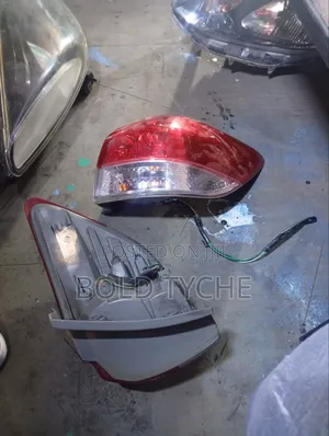 Wish 2010 Taillight