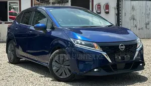 Nissan Note 1.2 Hybrid 2021 Blue