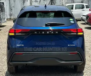 Nissan Note 1.2 Hybrid 2021 Blue