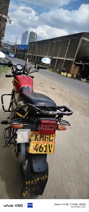 Honda CBR 2023 Red
