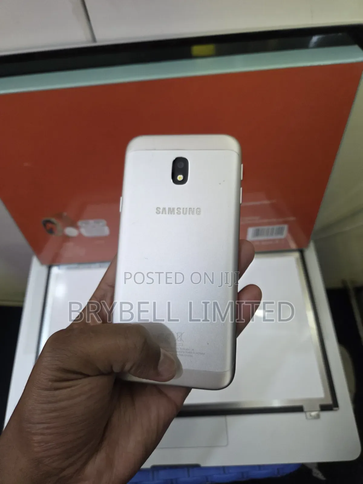 Samsung Galaxy J3 16 GB Gold