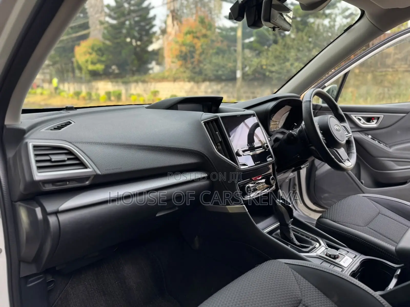 Subaru Forester Premium AWD 2019 Pearl