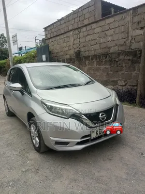 Nissan Note 2016 Silver