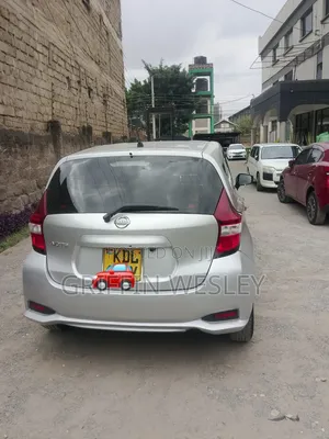 Nissan Note 2016 Silver