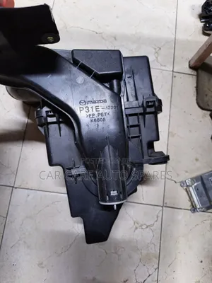 Air Cleaner Housing Mazda Demio 2015