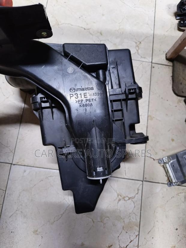 Air Cleaner Housing Mazda Demio 2015 - thumbnail 3