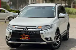 Mitsubishi Outlander 2018 Pearl