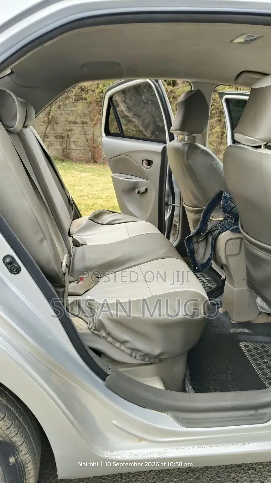 Toyota Belta 2011 Silver