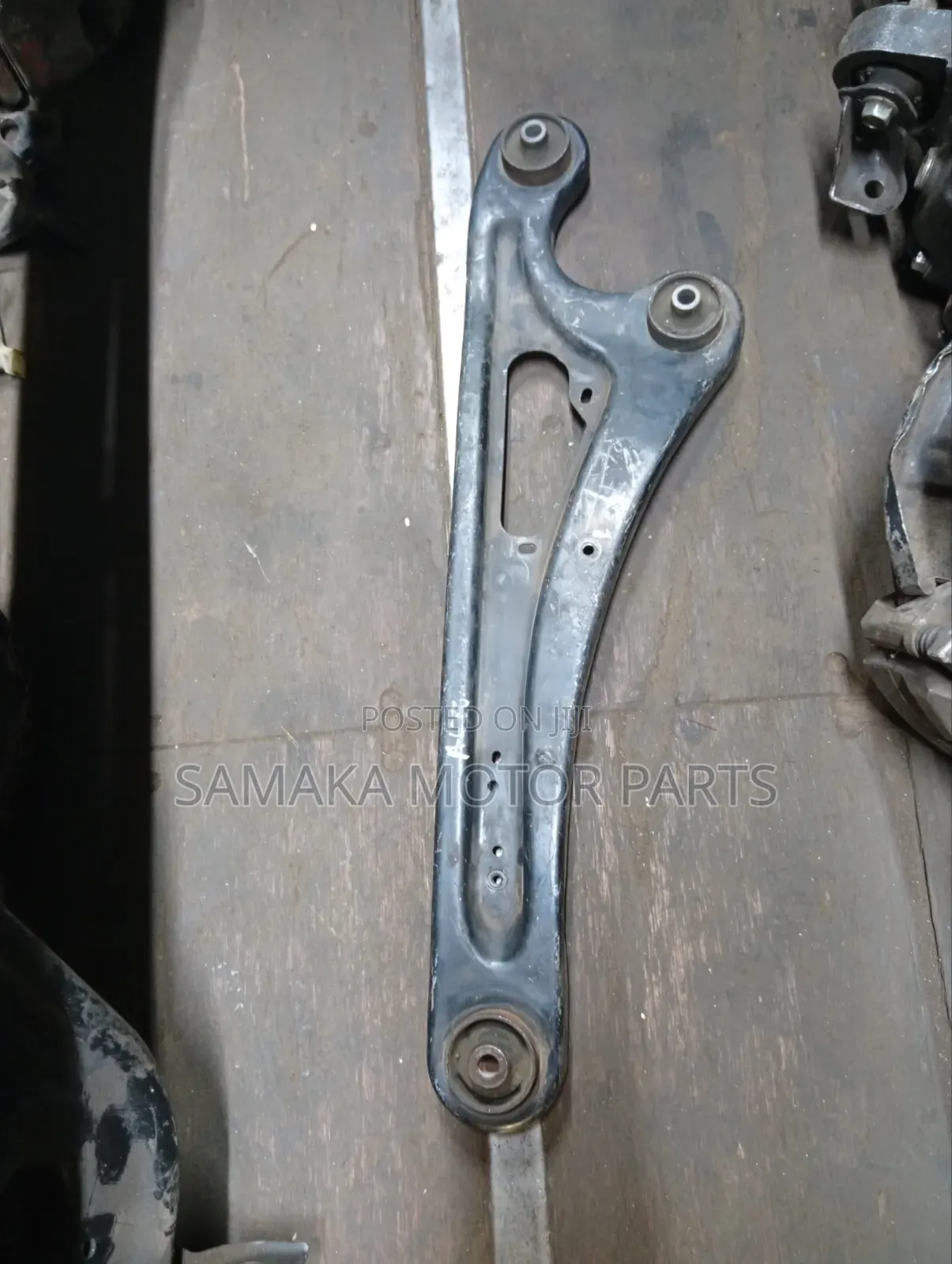 Alto Rear Arm