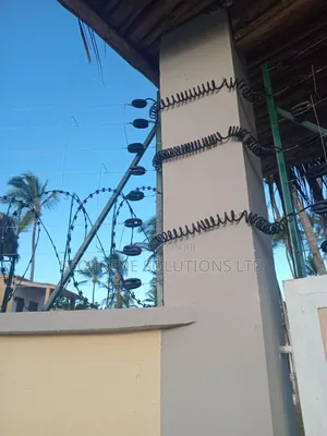 Green Electric Fence 40*80 Plot