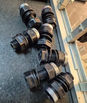Tank Connector 3/4