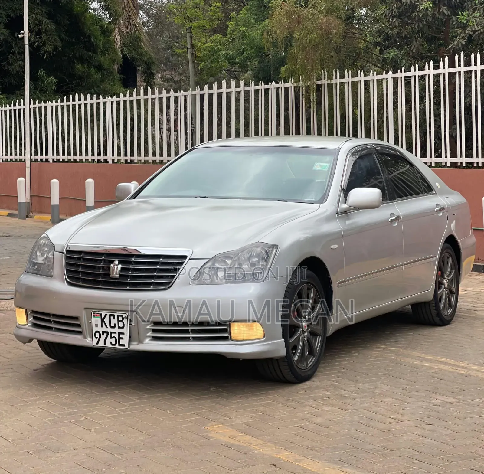 Toyota Crown 2008 Silver
