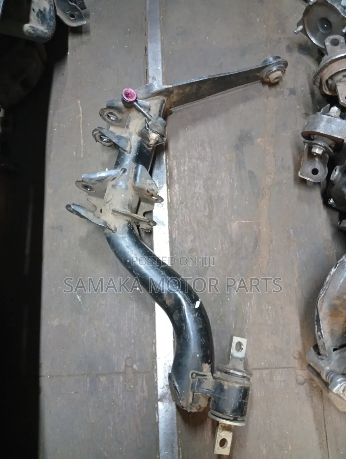 Stream Rear Arm