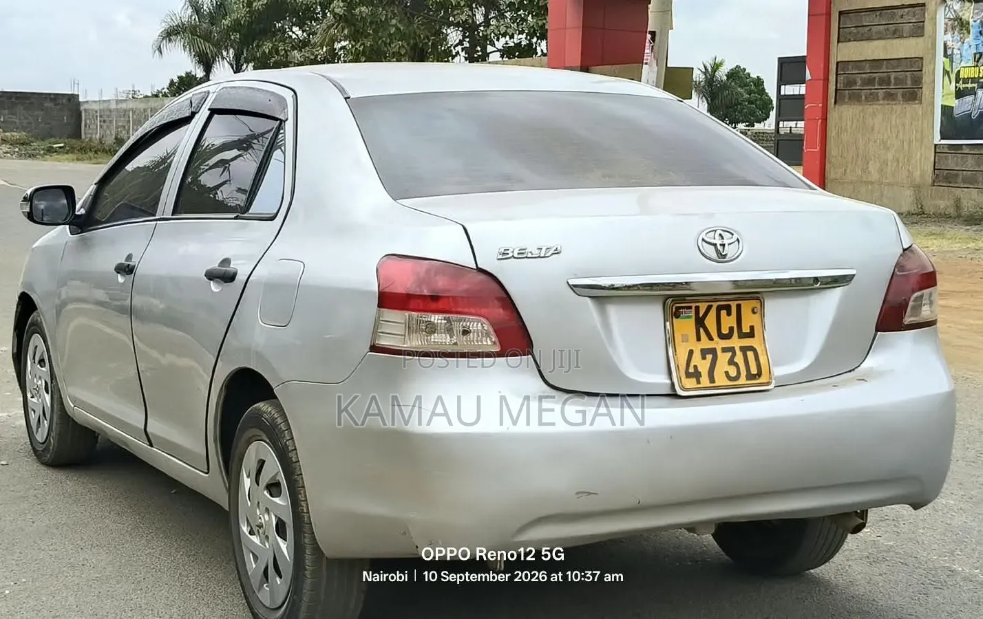 Toyota Belta 2010 Silver