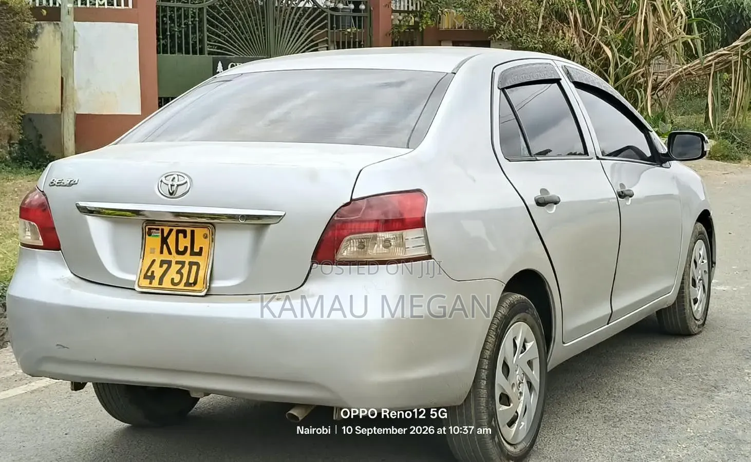 Toyota Belta 2010 Silver