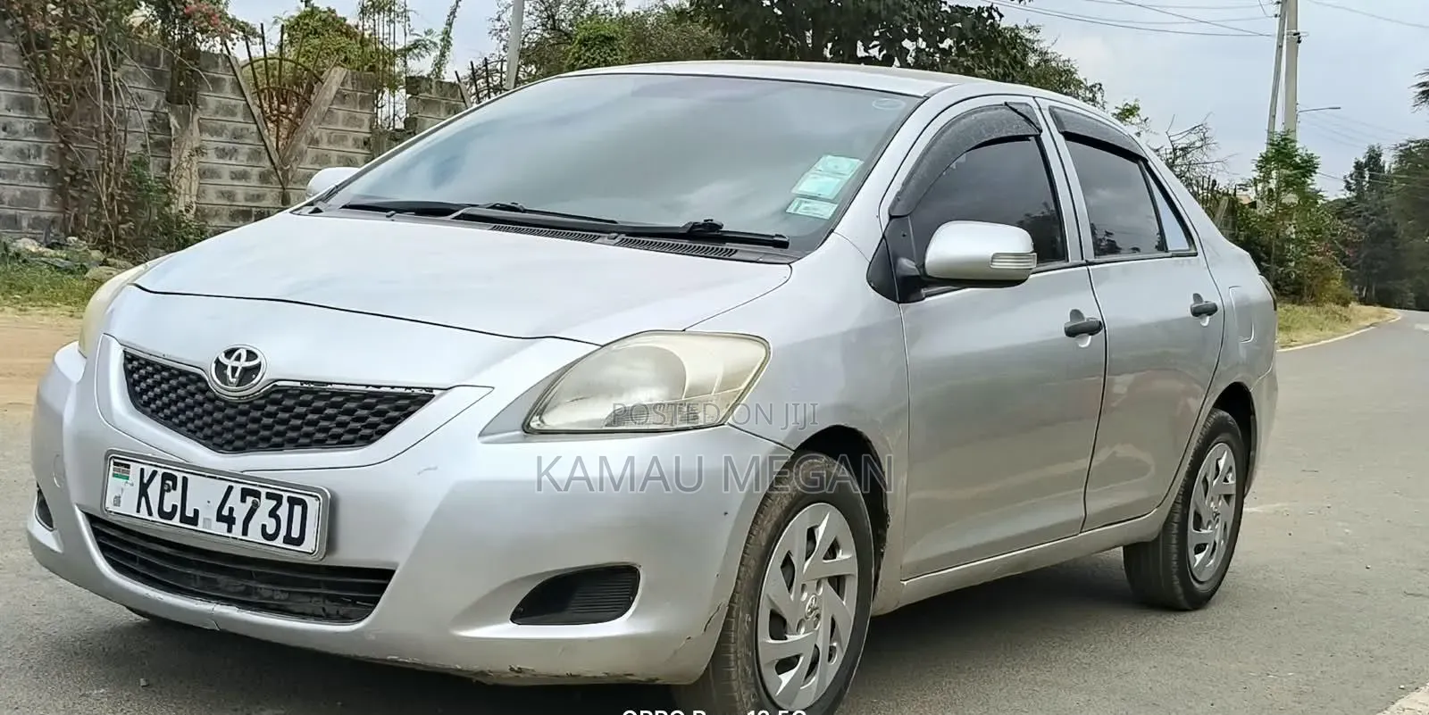 Toyota Belta 2010 Silver