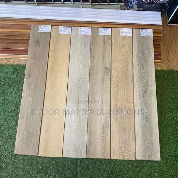 12mm Beige Laminate Floor
