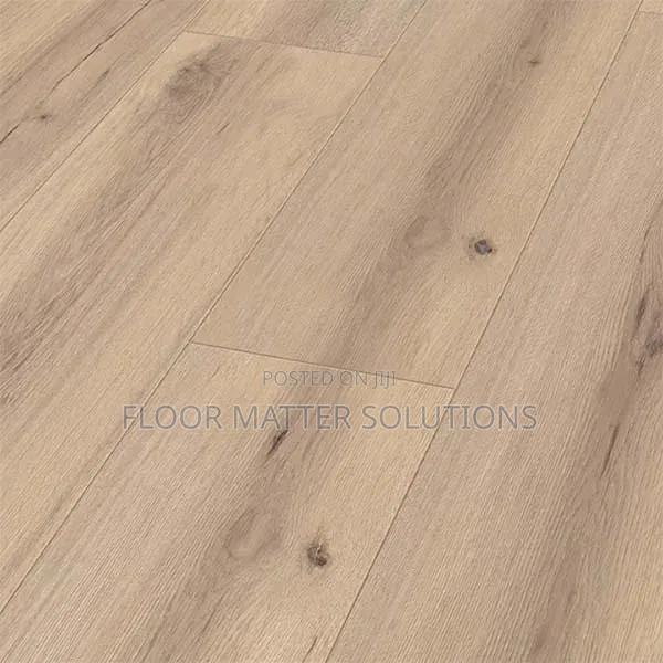 12mm Beige Laminate Floor - thumbnail 2