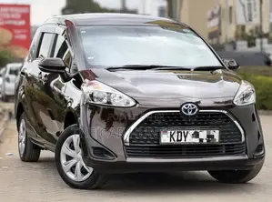 Toyota Sienta 1.5 Hybrid FWD 2019 Brown