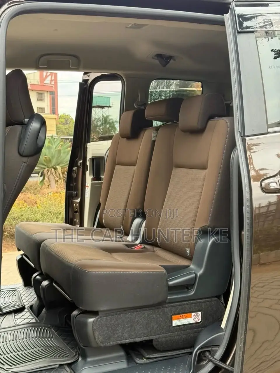 Toyota Sienta 1.5 Hybrid FWD 2019 Brown
