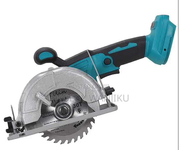 Makita Cordless Circular Saw