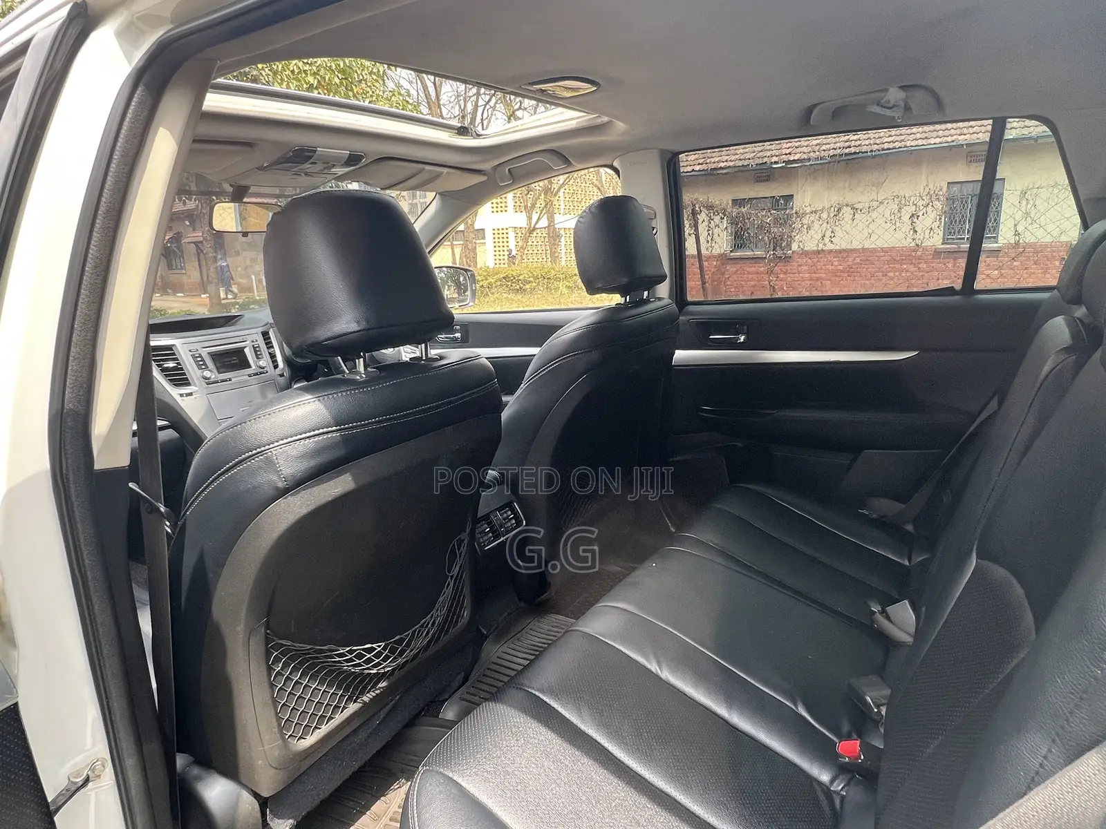 Subaru Outback 2021 White