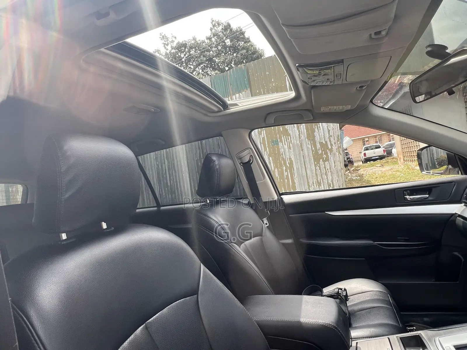 Subaru Outback 2021 White