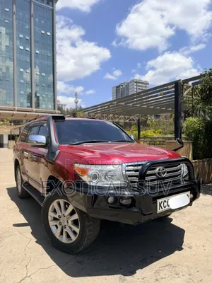 Toyota Land Cruiser 4.6 V8 ZX 2013 Red