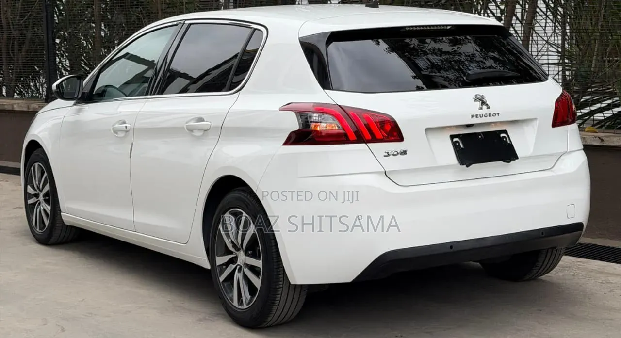 Peugeot 308 2019 White