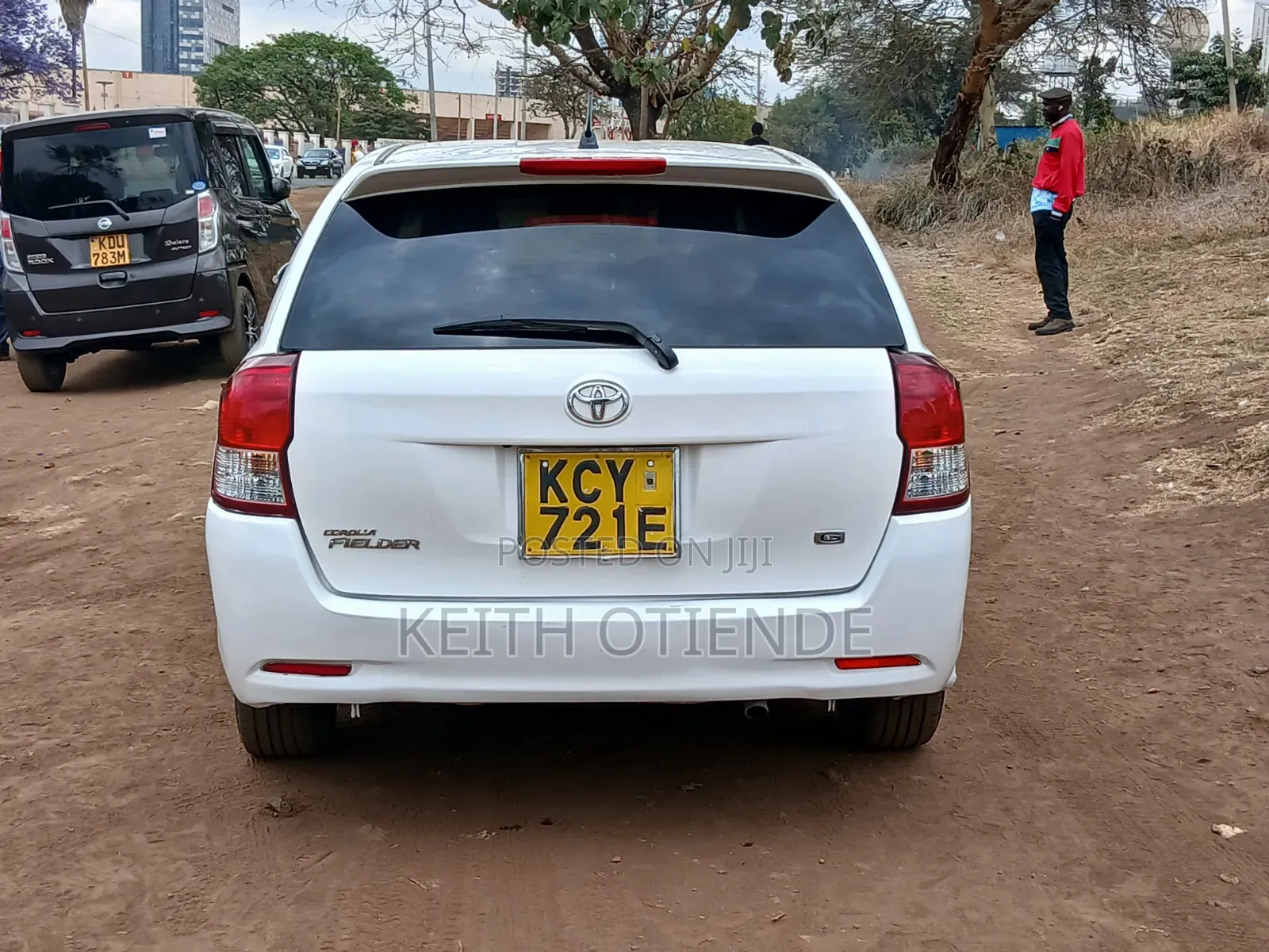 Toyota Corolla Fielder 1.5 Petrol FWD 2013 White