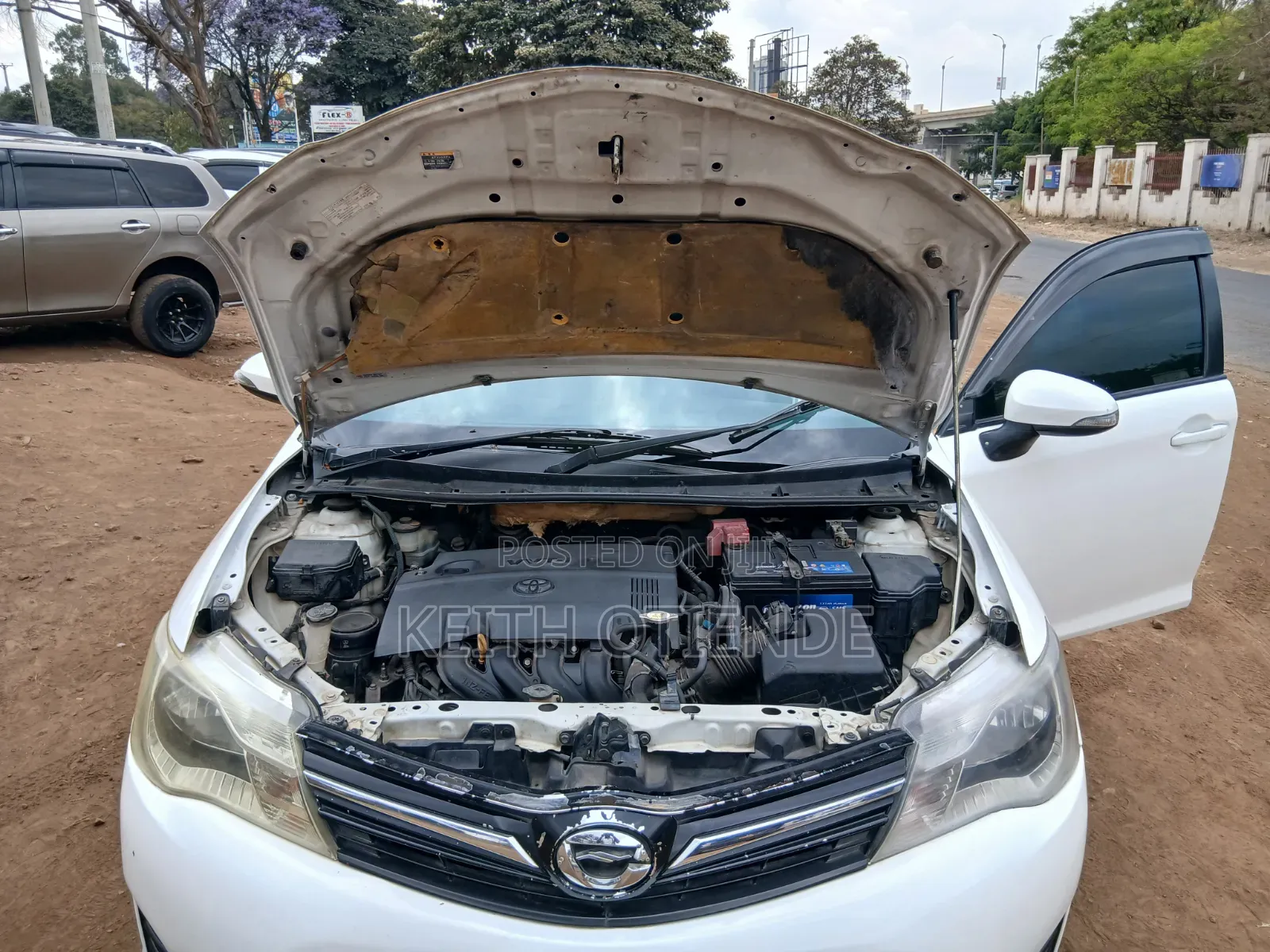 Toyota Corolla Fielder 1.5 Petrol FWD 2013 White