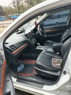 Subaru Legacy 2010 Off white