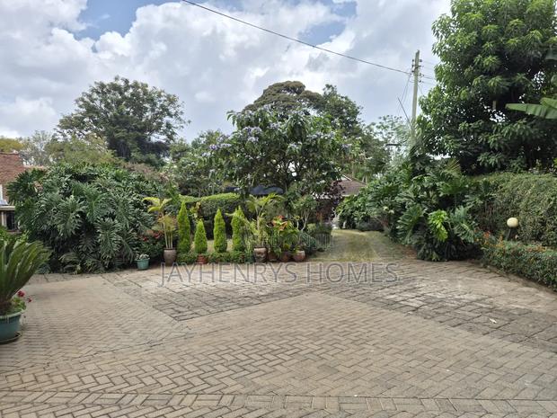 Furnished 2bdrm Bungalow in Ridgeways for rent - main view