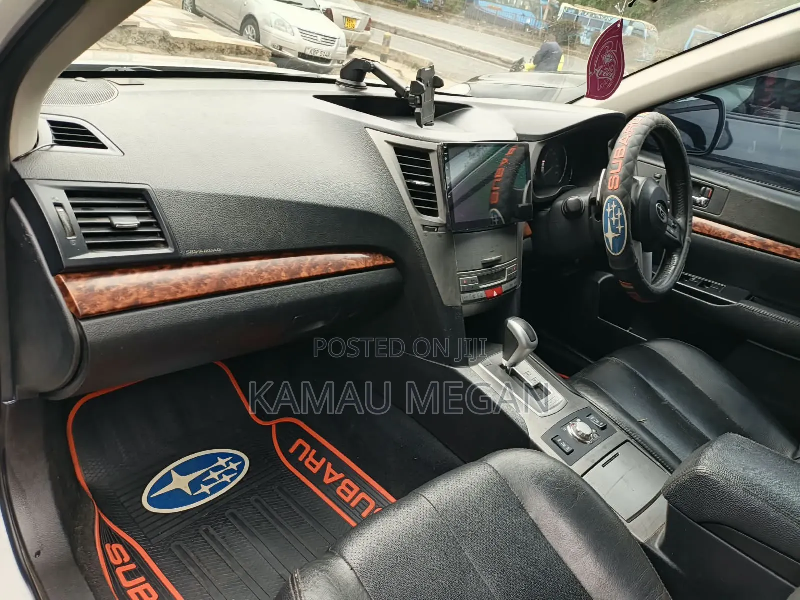Subaru Legacy 2010 Off white