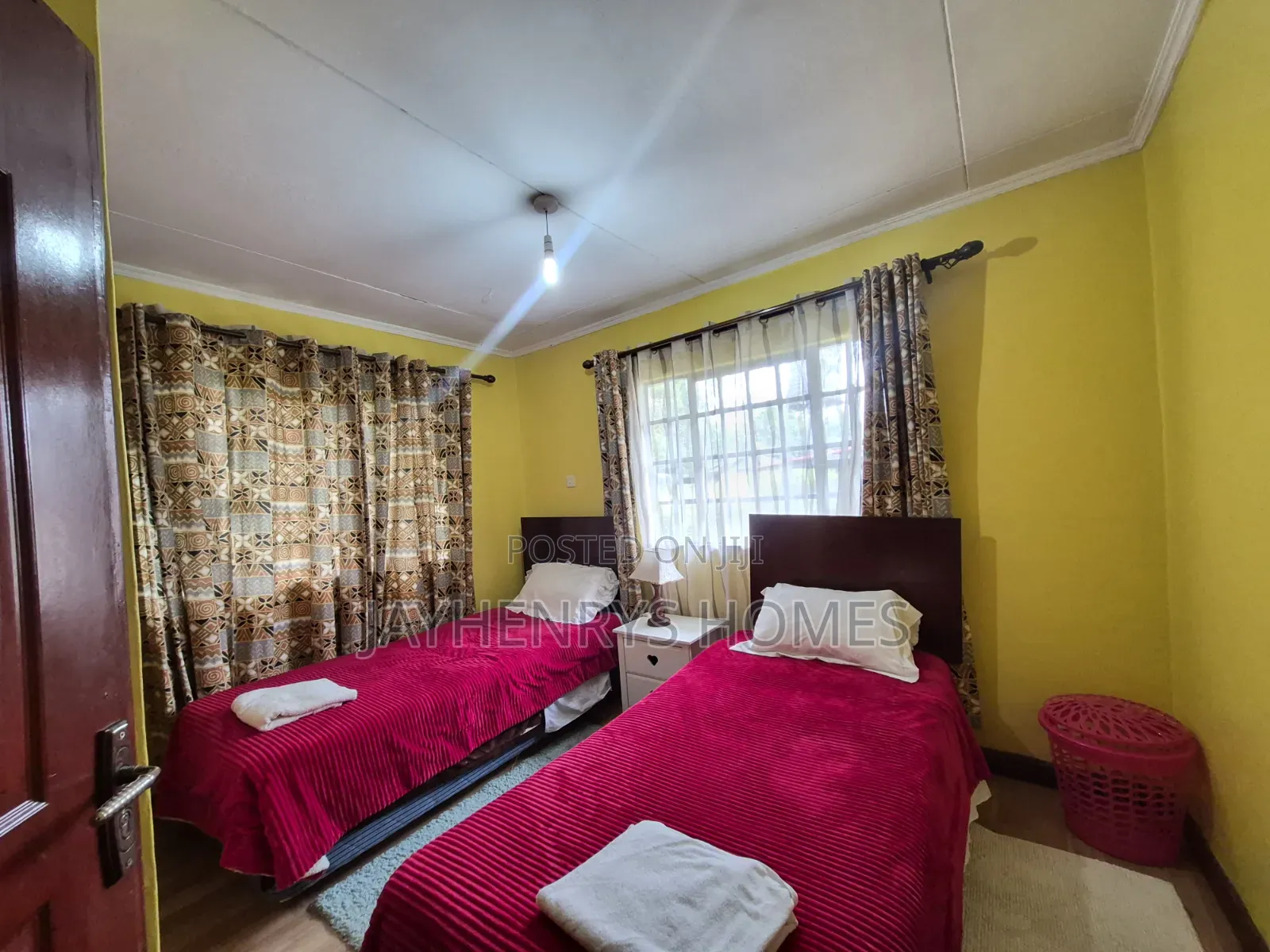 Furnished 2bdrm Bungalow in Ridgeways for rent