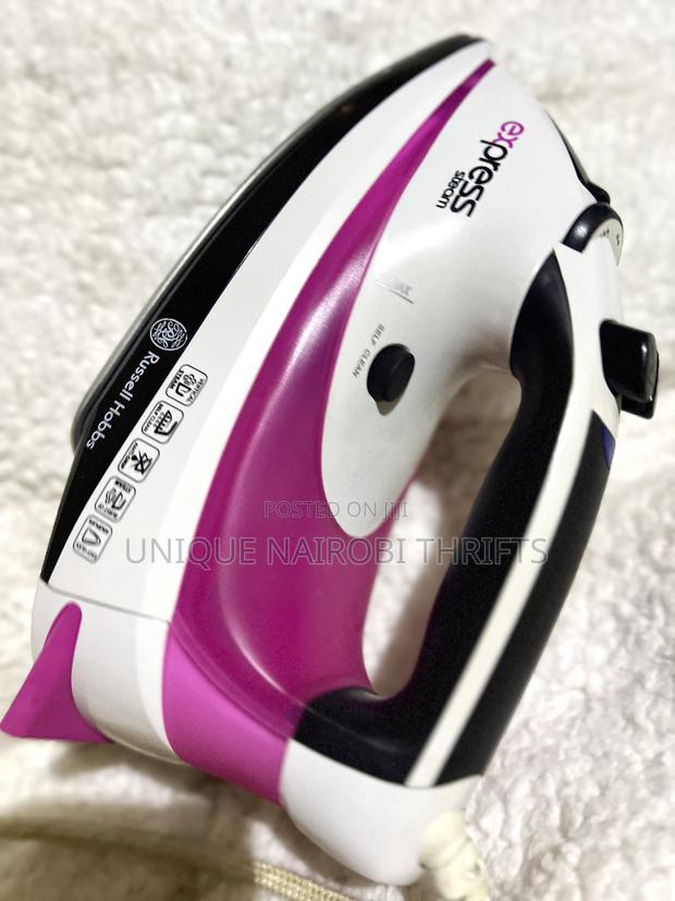 Russell Hobbs Iron Box - thumbnail 3
